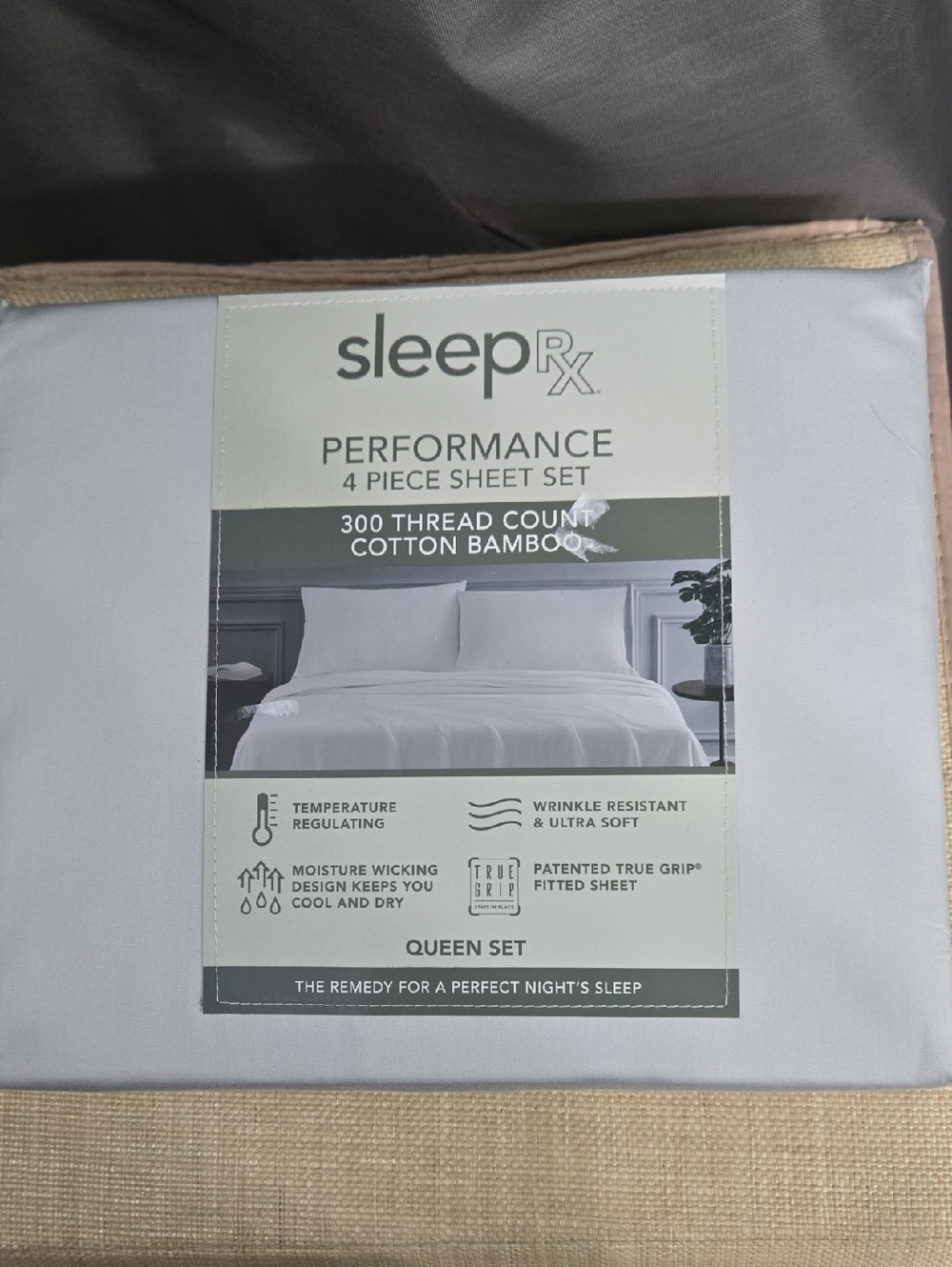 $180 Retail Performance 4-Piece Sheet Set in Light Gray - Queen